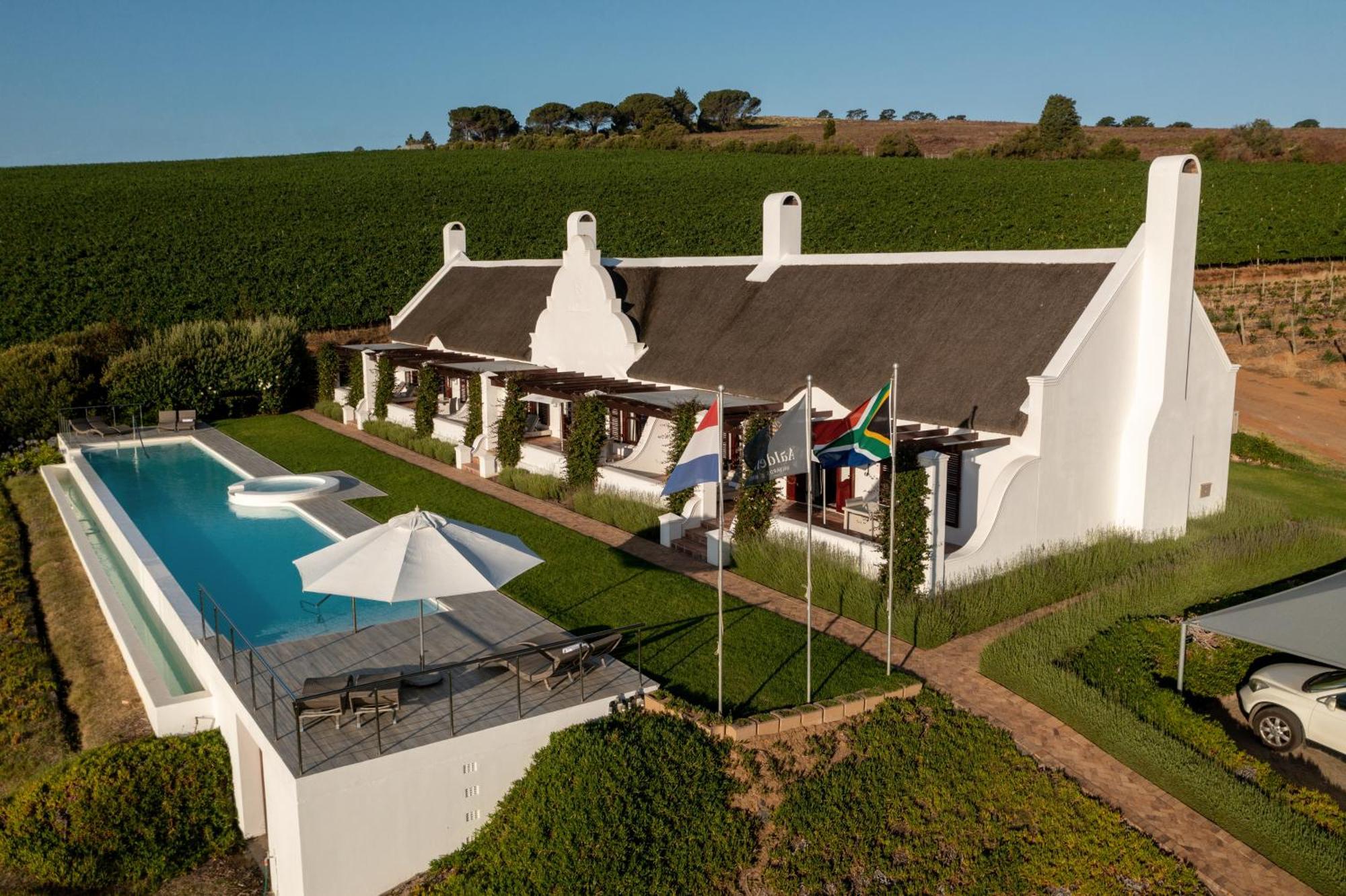 Aaldering Luxury Lodges Stellenbosch Bagian luar foto